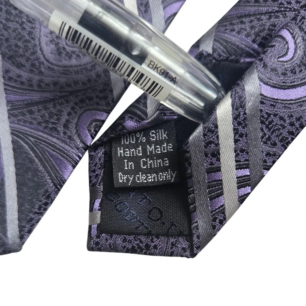 Pronto Uomo Couture Mens Purple Silver Paisley Striped 100% Silk Necktie Tie